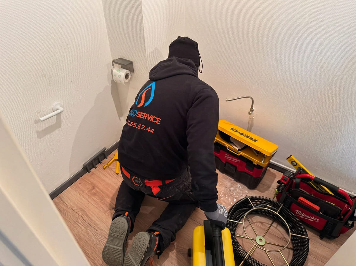 Intervention technique en plomberie et chauffage par un professionnel