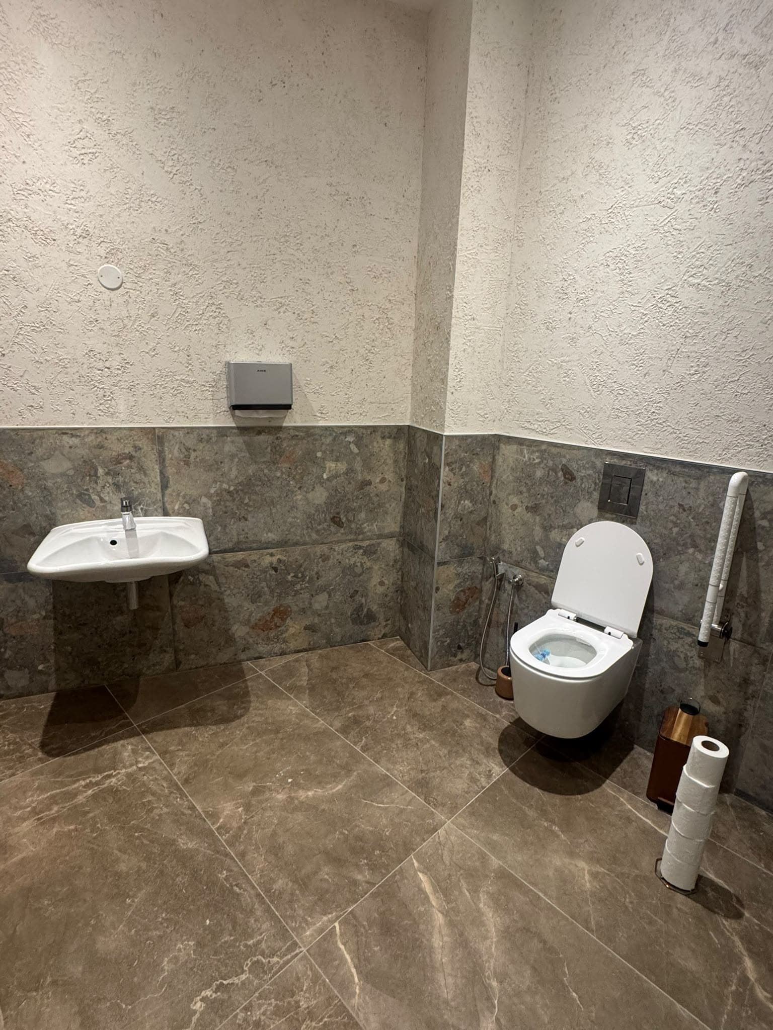 Réalisation de plomberie Aquaservice à Colmar et dans le Haut-Rhin