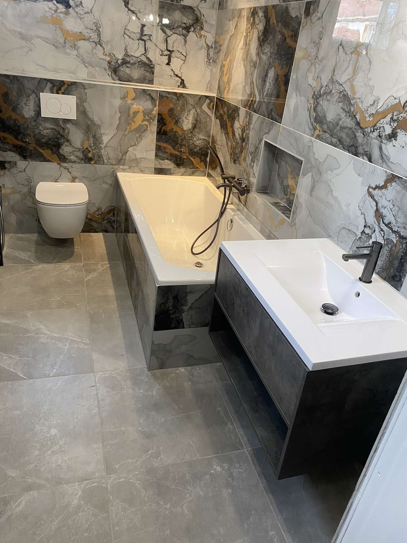 Installation sanitaire réalisée par Aquaservice à Colmar et dans le Haut-Rhin
