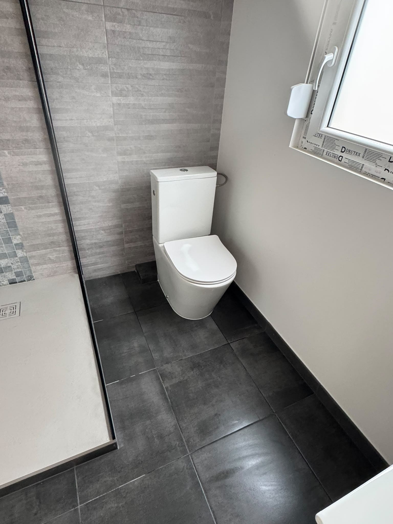 Chantier de plomberie Aquaservice à Colmar et dans le Haut-Rhin
